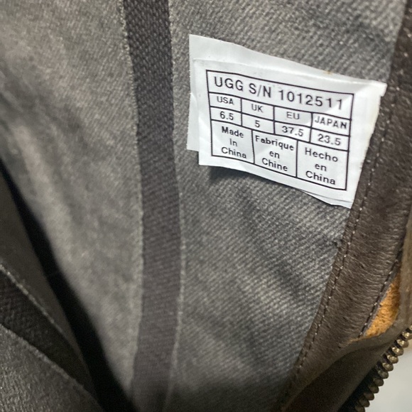 Ugg leather tall boots - Picture 6 of 8